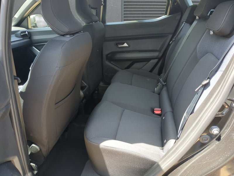 Dacia Duster hybrid-G 150 EDC 4x4 Expression SHZ LKHZ