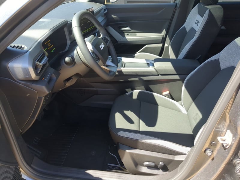 Dacia Bigster Hybrid 155 Journey SHZ LKHZ MV-Kamera Pano