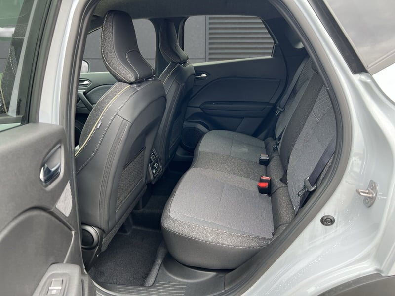 Renault Captur TCe 140 Techno SHZ LKHZ 360°-Kamera