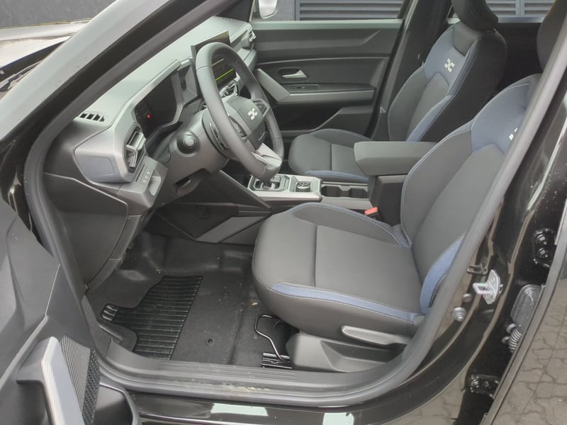 Dacia Duster Hybrid-G 150 4x4 Expression+SHZ+LED