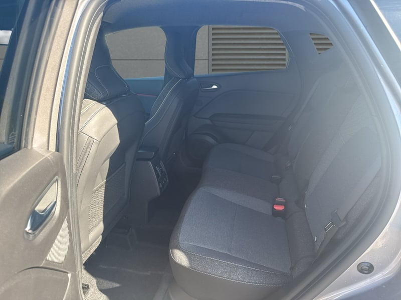 Renault Captur E-TECH 160 Techno SHZ LKHZ