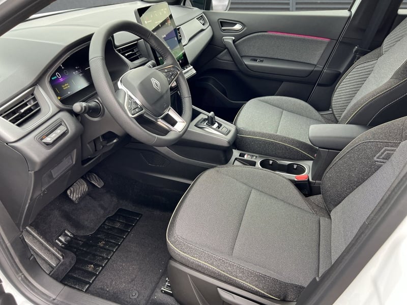 Renault Captur E-TECH 160 Techno SHZ LKHZ