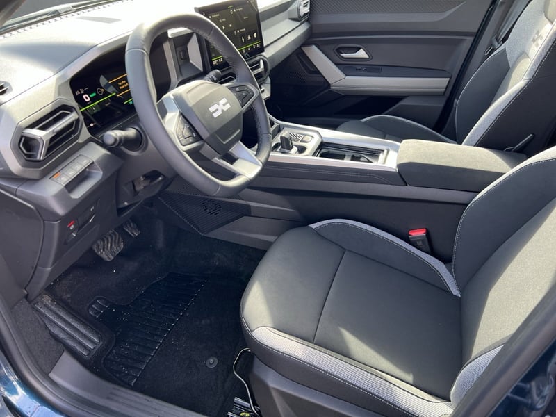 Dacia Bigster Hybrid 155 Journey SHZ LKHZ MV-Kamera