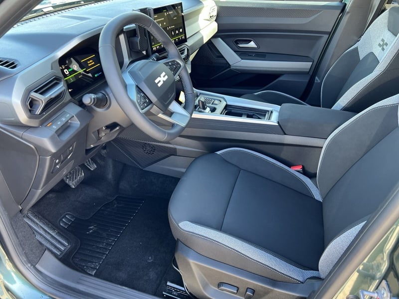 Dacia Bigster Hybrid 155 Journey SHZ LKHZ MV-Kamera
