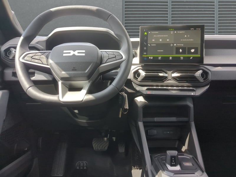 Dacia Duster Hybrid 155 Expression SHZ LKHZ