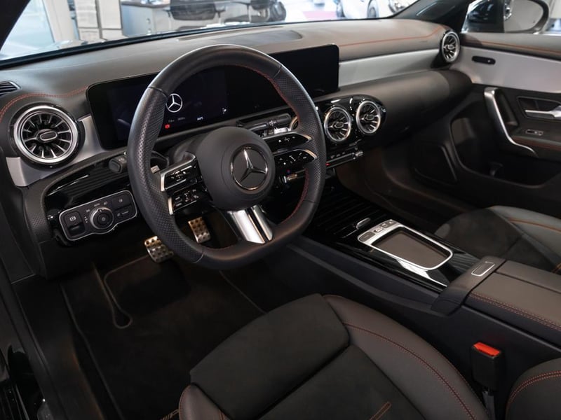 Mercedes-Benz CLA 180 Shooting Brake 180 d SB , AMG NIGHT MULTI 360 DISTR KAMERA