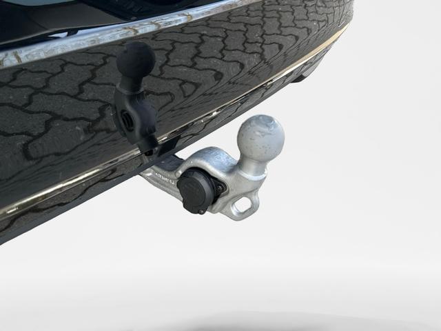 Skoda Superb Combi Selection DSG+NAVI+AHK+EL.HECKKLAPPE