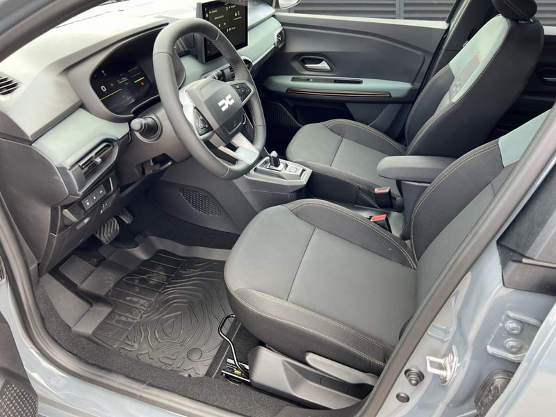 Dacia Jogger ECO-G 120 auto Extreme 5-S SHZ LKHZ