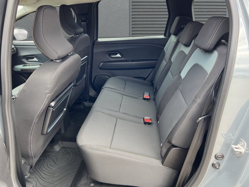 Dacia Jogger ECO-G 120 auto Extreme 5-S SHZ LKHZ