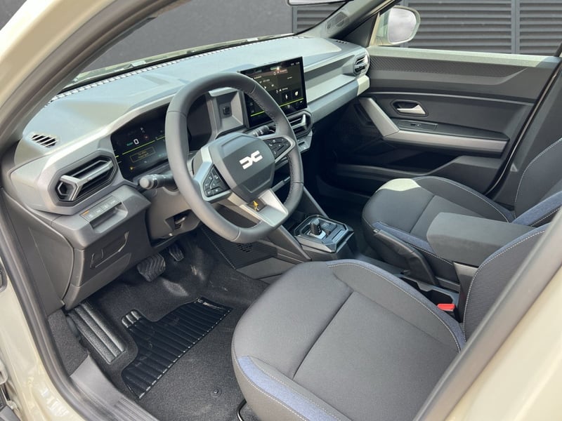 Dacia Duster Hybrid 155 Expression SHZ LKHZ Navi