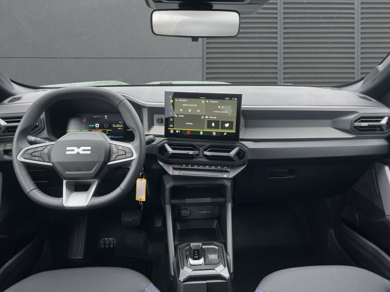 Dacia Duster Hybrid 155 Expression SHZ LKHZ