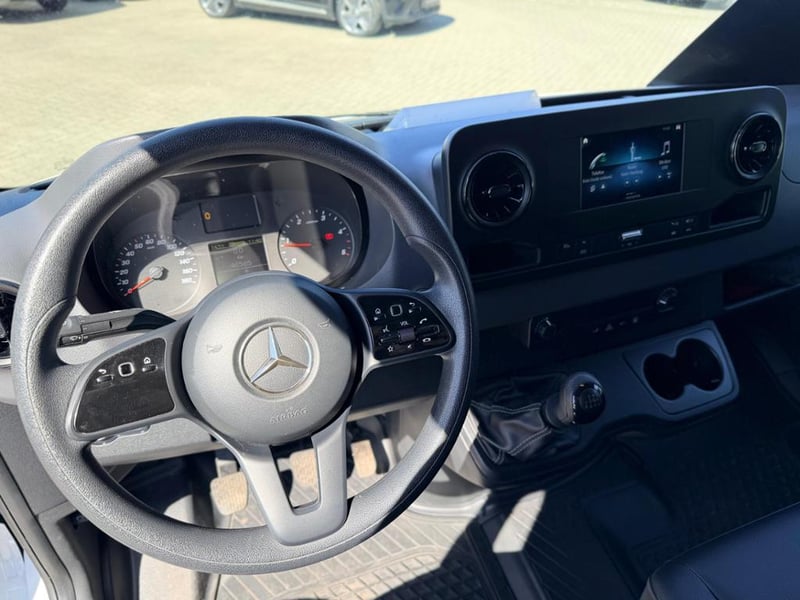 Mercedes-Benz Sprinter 317 KASTEN L2H1 BOTT Regalsystem AHK STANDH
