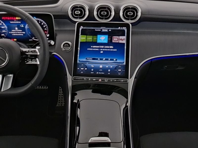 Mercedes-Benz GLC 300 4M , AMG BURM NIGHT MEMO 360 AHK PANO