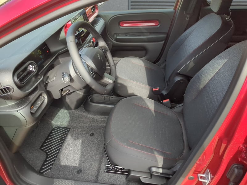Renault Twingo E-TECH 80 Urban Range Techno CCS+SHZ+RFK+LED
