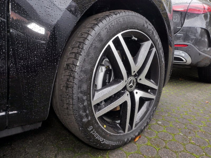 Mercedes-Benz V-Klasse AVANTGARDE Lang AVANTGARDE BURM 360 AHK