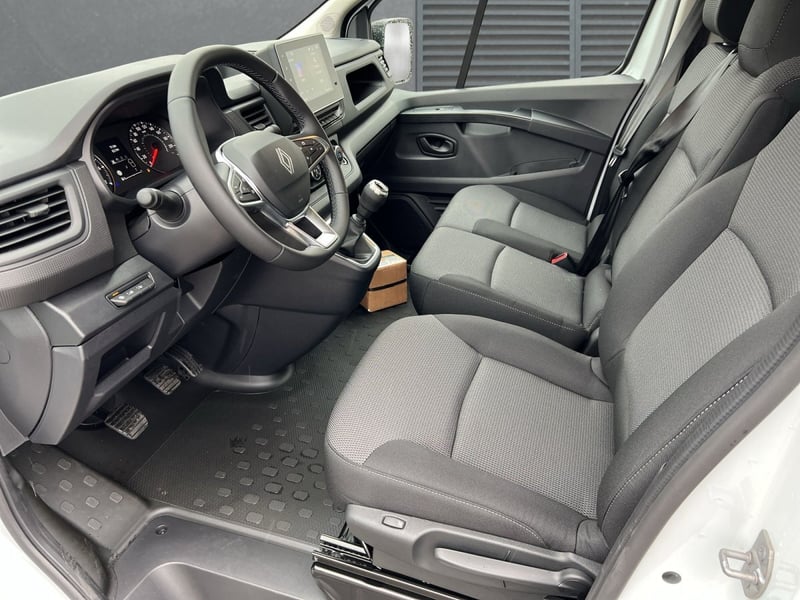 Renault Trafic dCi 150 L2H2 3,0t SHZ+AHK+GJR