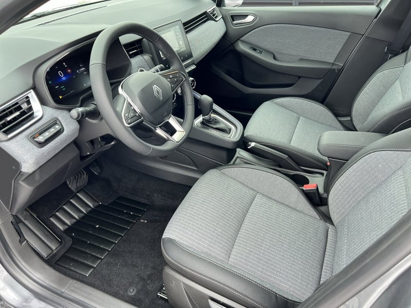 Renault Clio TCe 90 X-Tronic Autom. Techno SHZ+LED+RFK