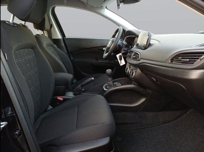 Fiat Tipo 1.6 M-Jet Diesel Urban Klimaauto PDC RFK