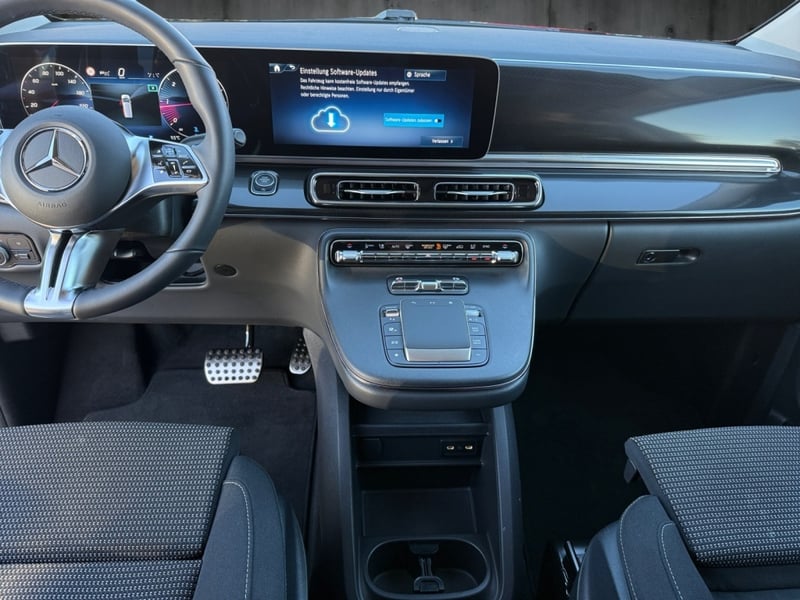 Mercedes-Benz 220 d STYLE KOMPAKT elTÜREN 2,5t AHK LENKRADHZG