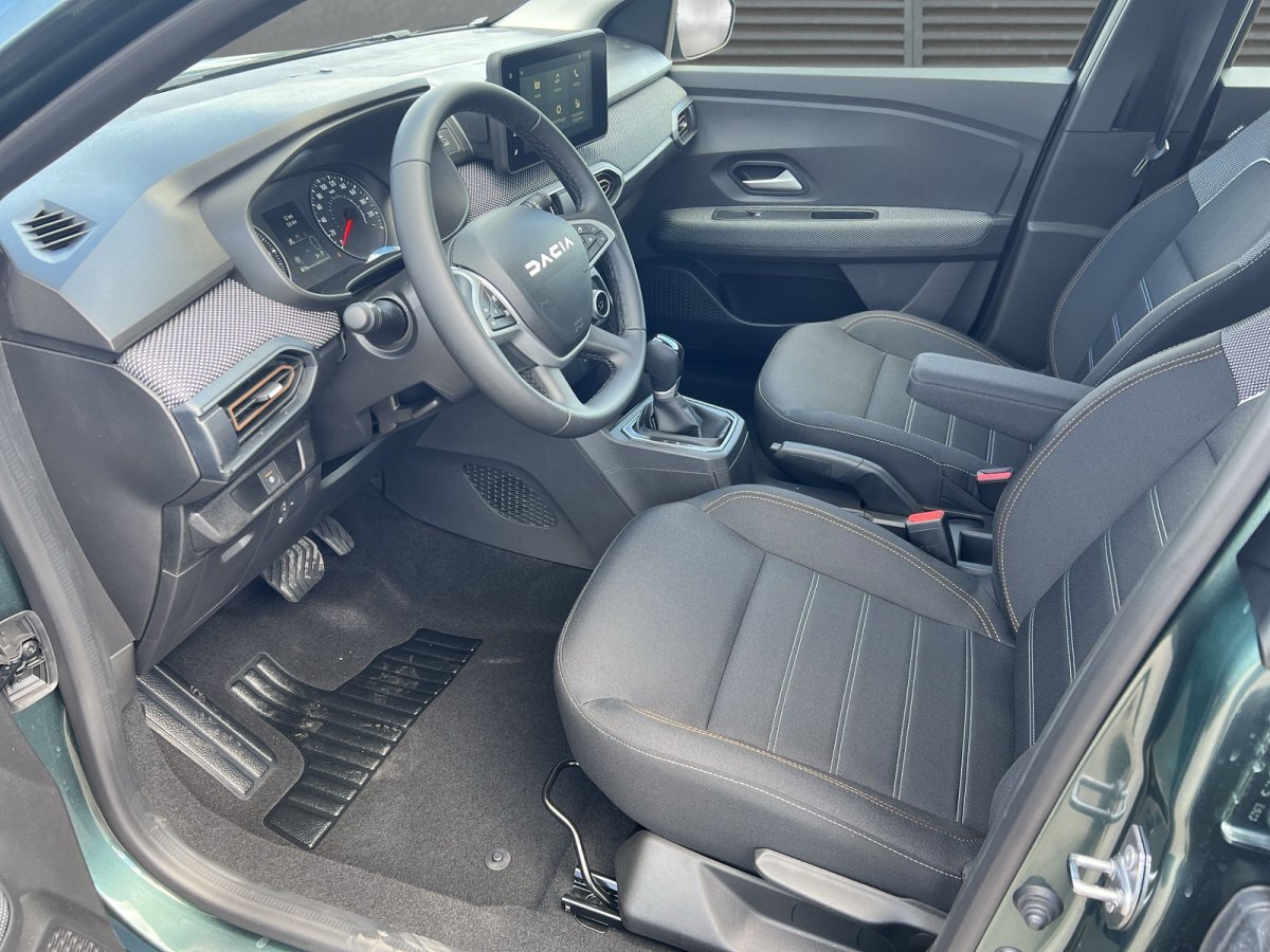 Dacia Sandero Stepway TCe 90 CVT Expression
