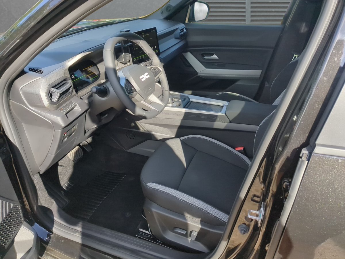 Dacia Bigster Hybrid 155 Journey