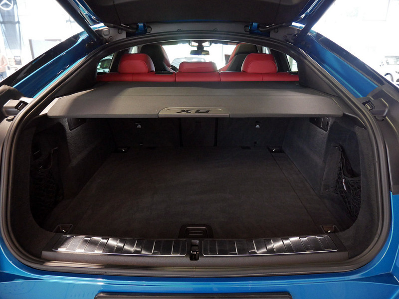 BMW X6 M M Competition AERO DISTR KAMERA SPUR