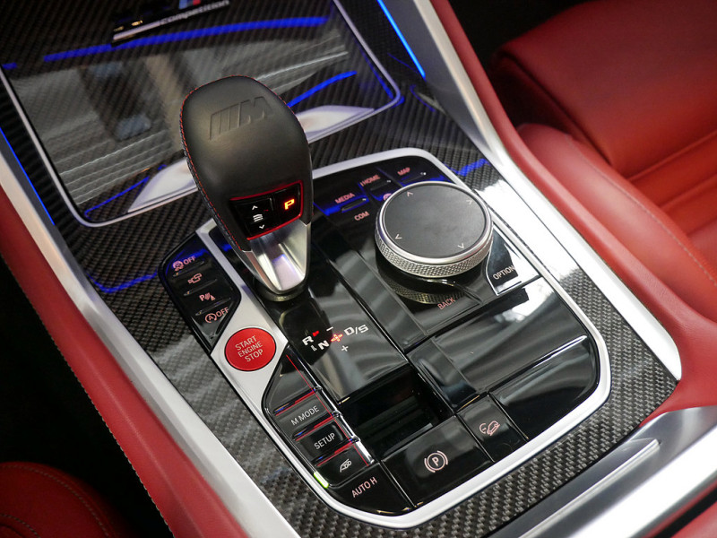 BMW X6 M M Competition AERO DISTR KAMERA SPUR