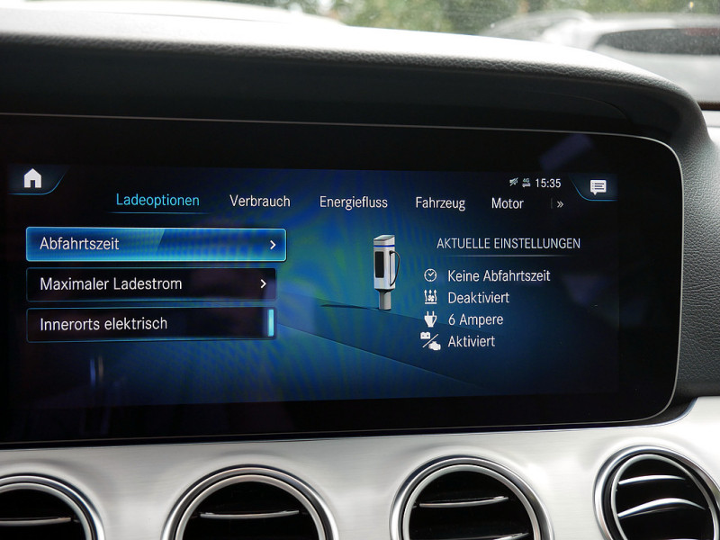Mercedes-Benz E 300 300 T de AVANTGARDE SPUR AHK KAMERA WIDE PDC