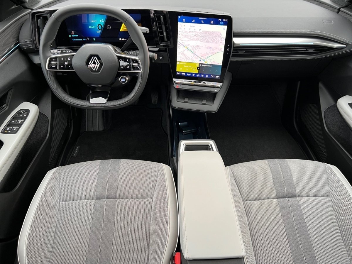 Renault Scenic E-Tech Iconic 87 kWh Long Range
