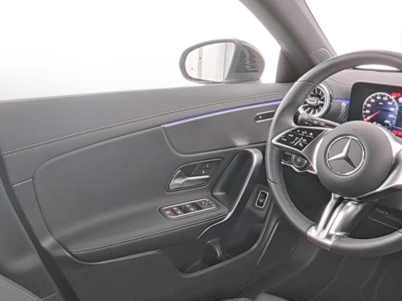Mercedes-Benz CLA 180 Shooting Brake 180 Shooting Brake Progressive Night-Paket