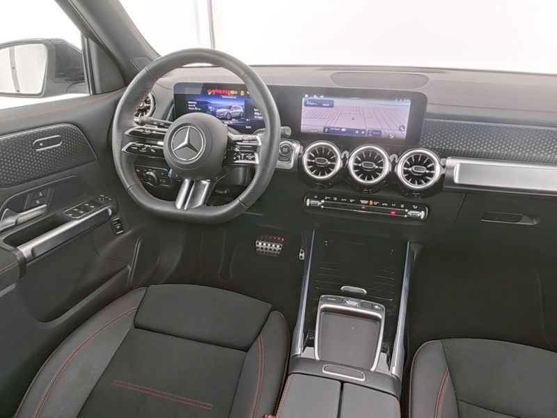 Mercedes-Benz EQB 300 4M AMG Anhängerkupplung