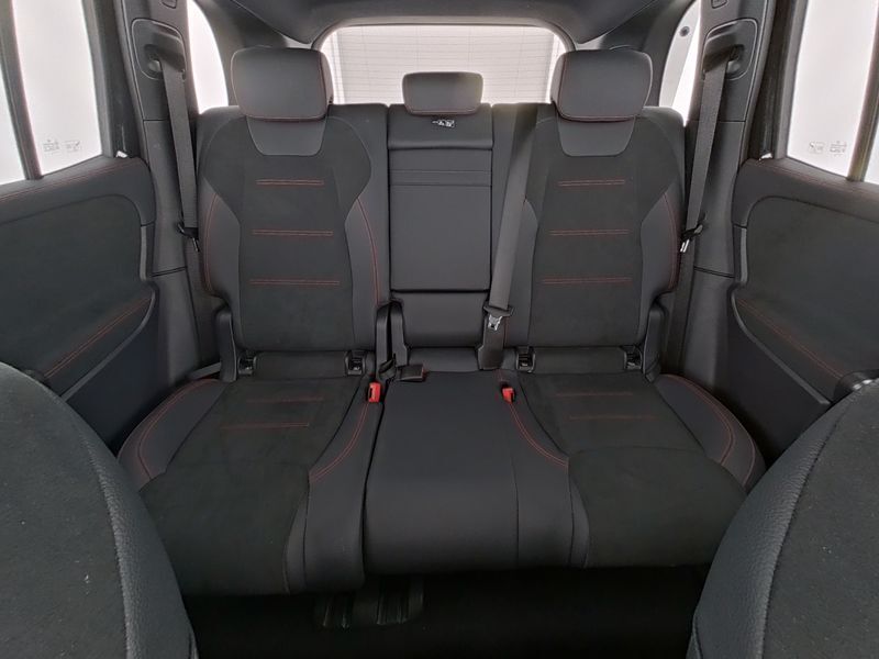 Mercedes-Benz EQB 300 4M AMG Anhängerkupplung