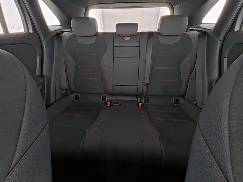 Mercedes-Benz EQA 350 4M AMG