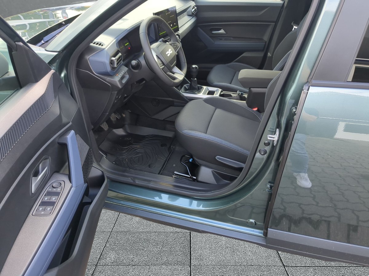Dacia Duster TCe 130 Journey SHZ LKHZ LED