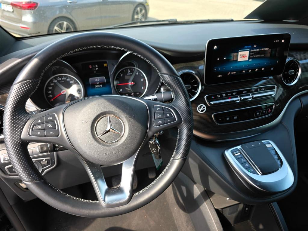 Mercedes-Benz V 300 AVANTGARDE XL ALLRAD NAVI STANDH 8SITZER