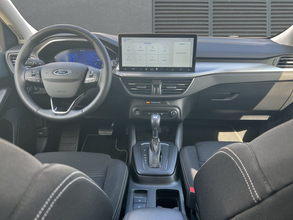 Ford Focus 1.0 EcoBoost Titanium X Aut. SHZ