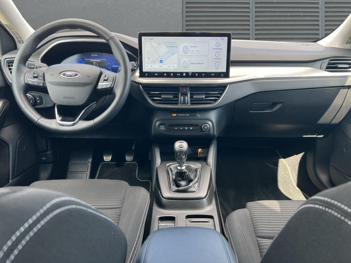 Ford Focus 1.0 EcoBoost Titanium X SHZ