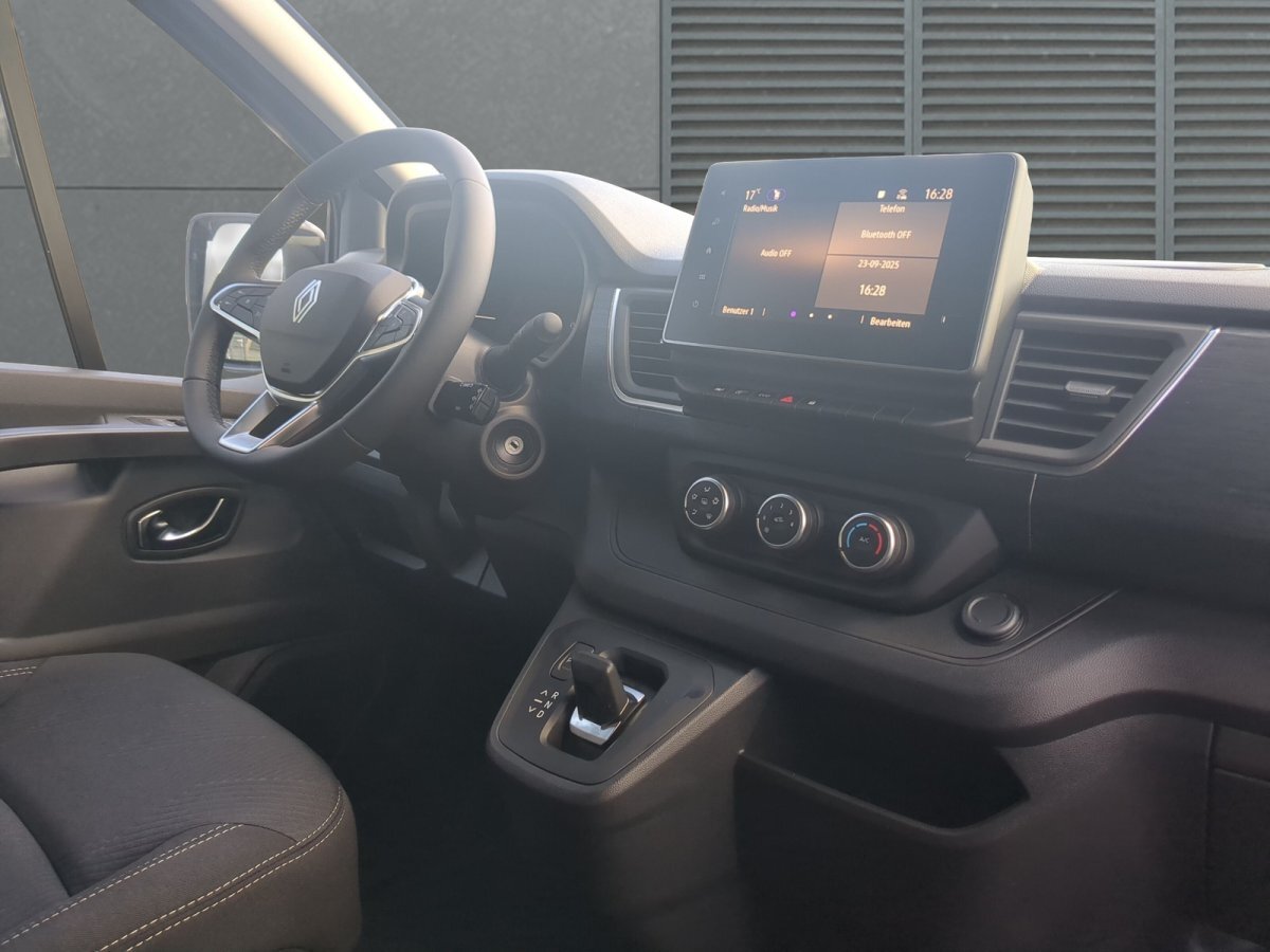 Renault Trafic EXTRA dCi 170 AT9 L2H1 3.0t AHK