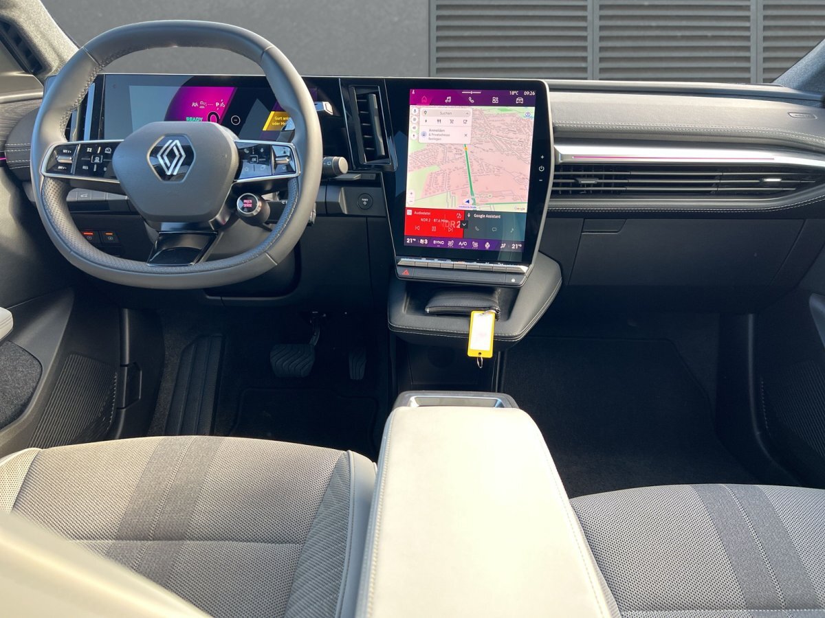 Renault Scenic E-Tech 220 Long Range 87 kWh Iconic SHZ Glasdach