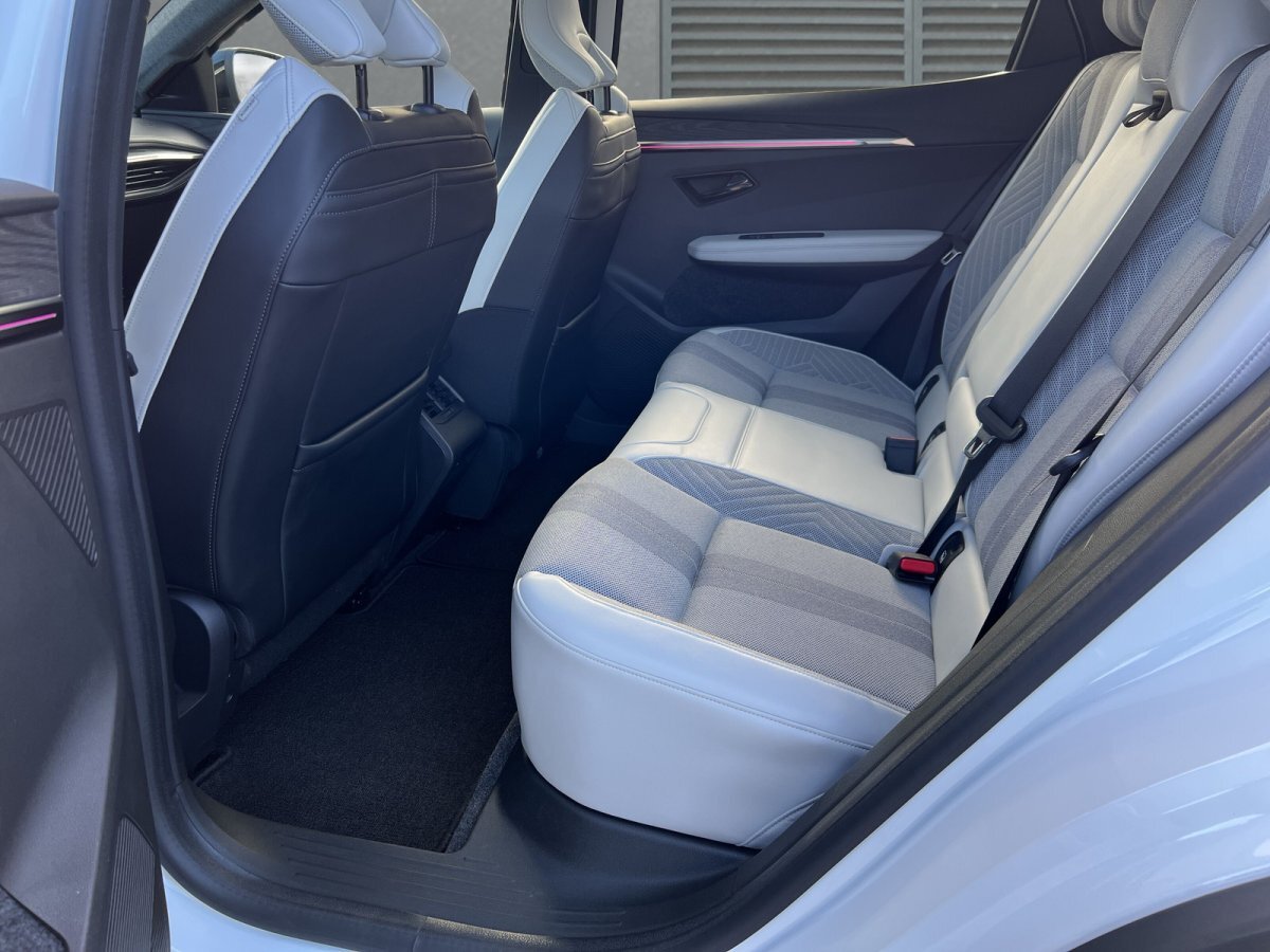 Renault Scenic E-Tech 220 Long Range 87 kWh Iconic SHZ Glasdach