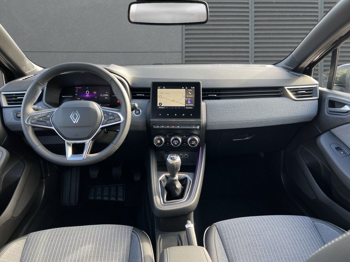 Renault Clio TCe 90 Techno SHZ Navi