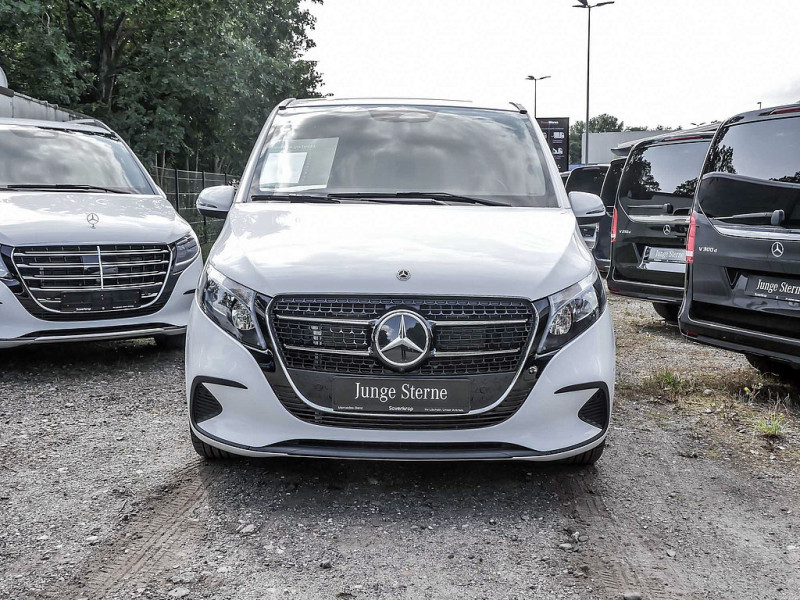 Mercedes-Benz V 220 FACELIFT DISTRO/KAMERA/7 SITZE/KLIMAAUT/SHZ