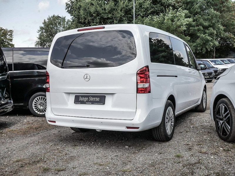 Mercedes-Benz V 220 FACELIFT DISTRO/KAMERA/7 SITZE/KLIMAAUT/SHZ
