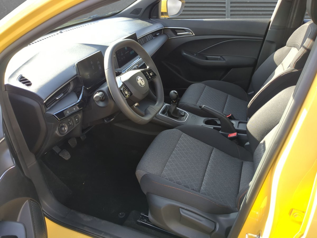 MG MG3 1,5 T Excite RFK PDC CarPlay