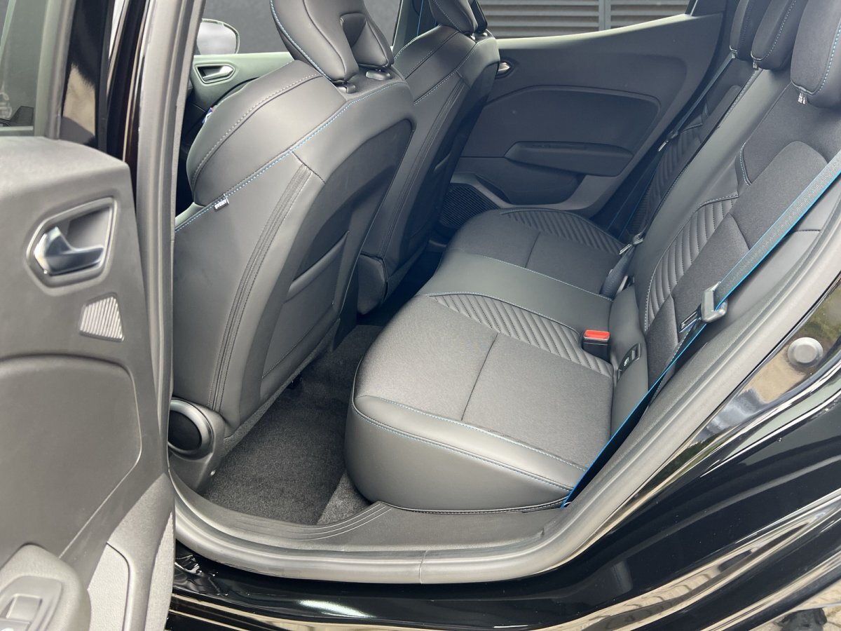 Renault Clio Hybrid 145 Esprit Alpine SHZ