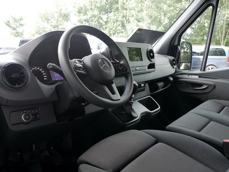Mercedes-Benz Sprinter 317 Kasten L2H2 360° KAMERA/KLIMA/TEMPOMAT/SHZ/3 SITZE