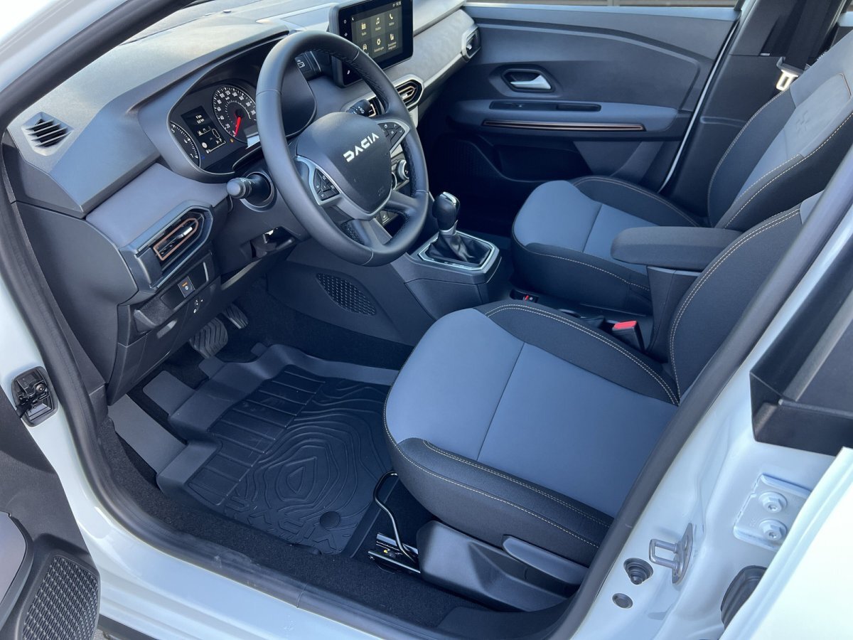 Dacia Sandero Stepway TCe 90 CVT Extreme SHZ