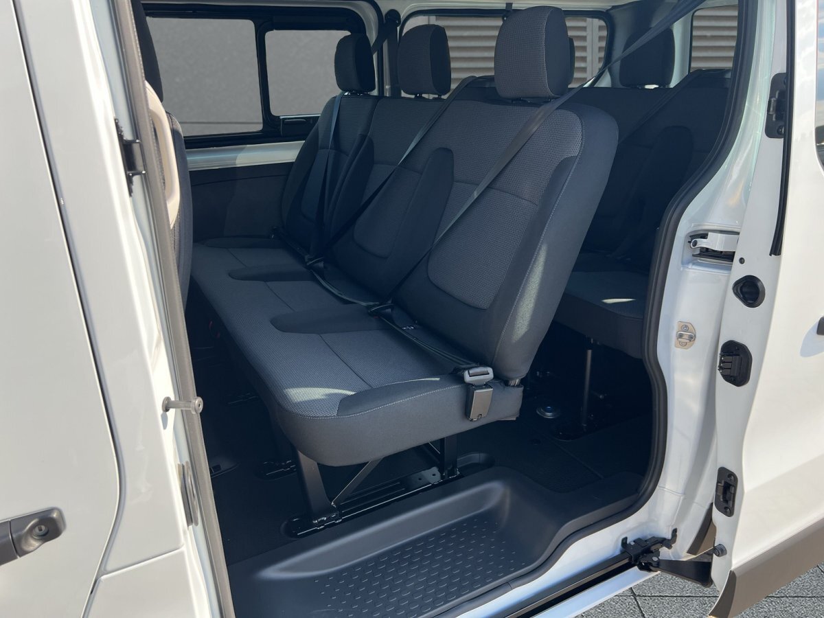 Renault Trafic dCi 150 Automatik L2H1 3,0t Grand Equilibre AHK + SHZ