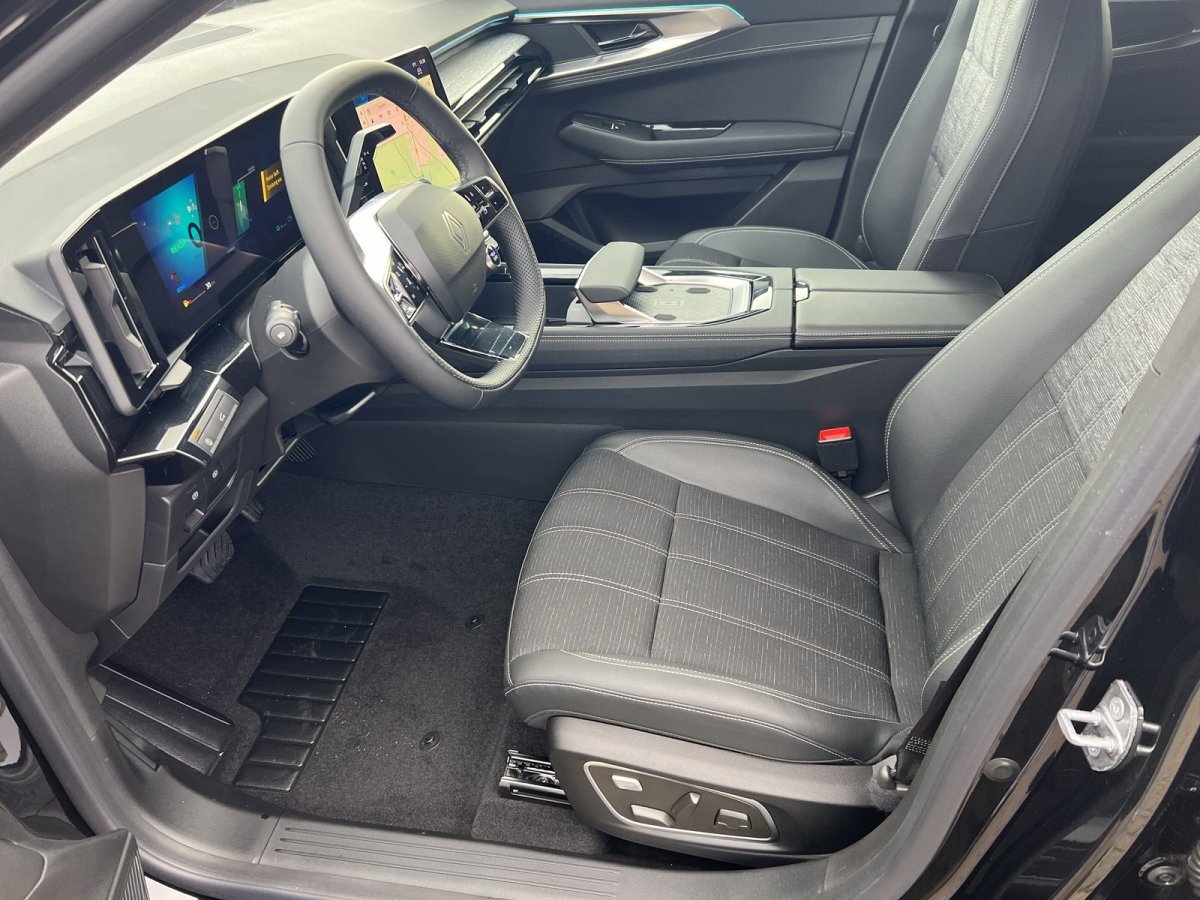 Renault Austral E-TECH 200 Techno SHZ LKHZ HFS