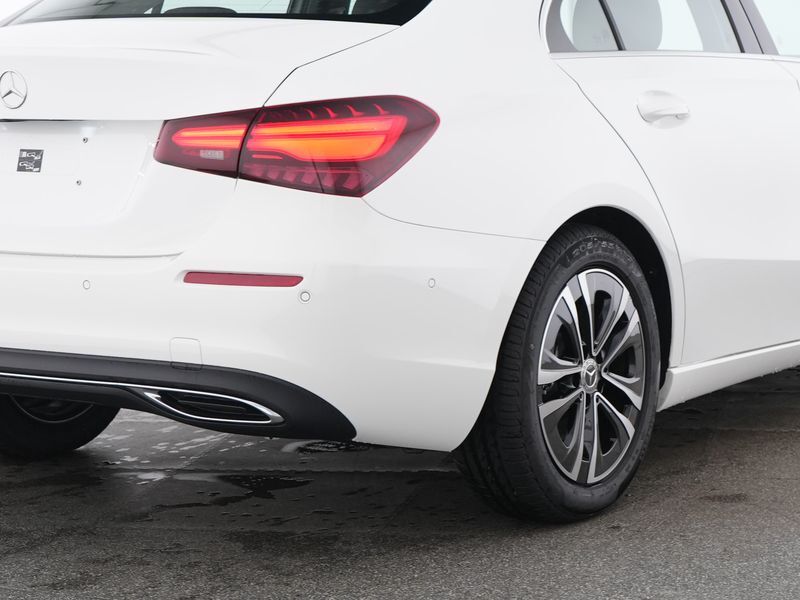 Mercedes-Benz A 220 Progressive Line Advanced